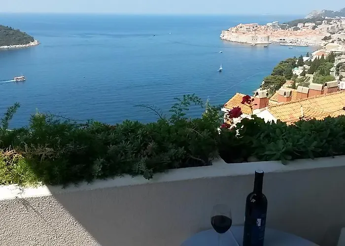 아파트 Belvedere